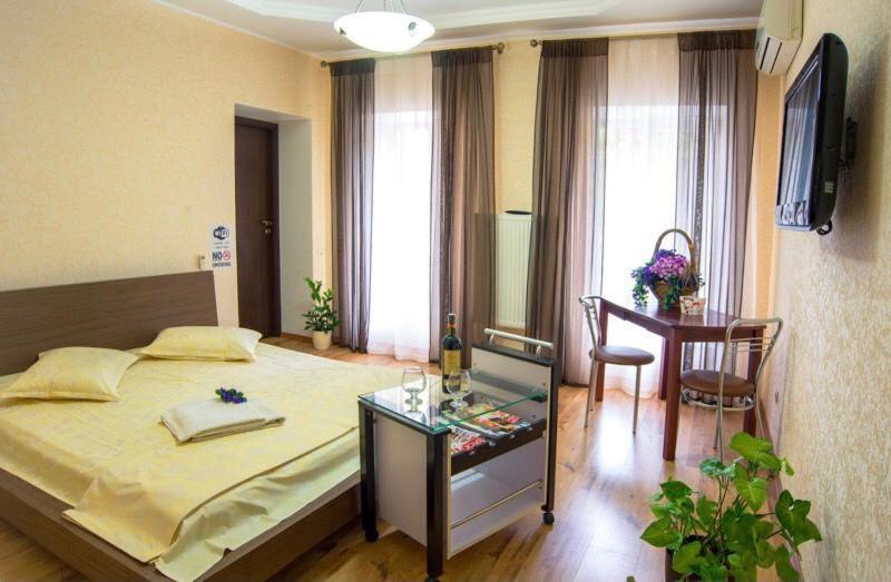 Deribasovskaya Suit Odessa Zewnętrze zdjęcie